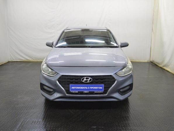 Hyundai Solaris II с пробегом 2020 года, цена 860 000 рублей, 265620 км, седан, Автокод Объявления