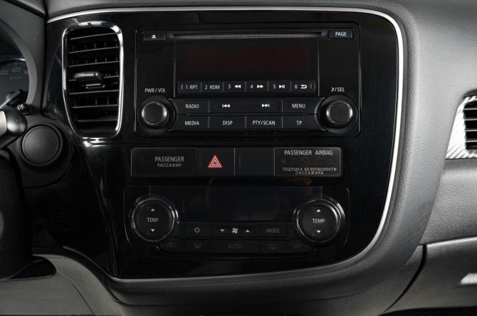 Mitsubishi Outlander III с пробегом 2012 года, цена 1 409 000 рублей, 201259 км, внедорожник, Автокод Объявления