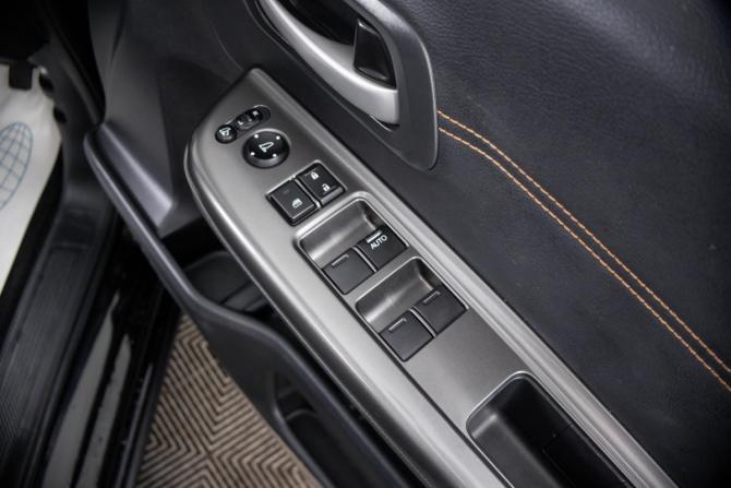 Honda Freed II Рестайлинг с пробегом 2022 года, цена 2 699 000 рублей, 40526 км, компактвэн, Автокод Объявления