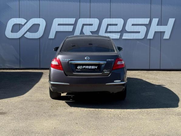 Nissan Teana II с пробегом 2010 года, цена 699 000 рублей, 332141 км, седан, Автокод Объявления
