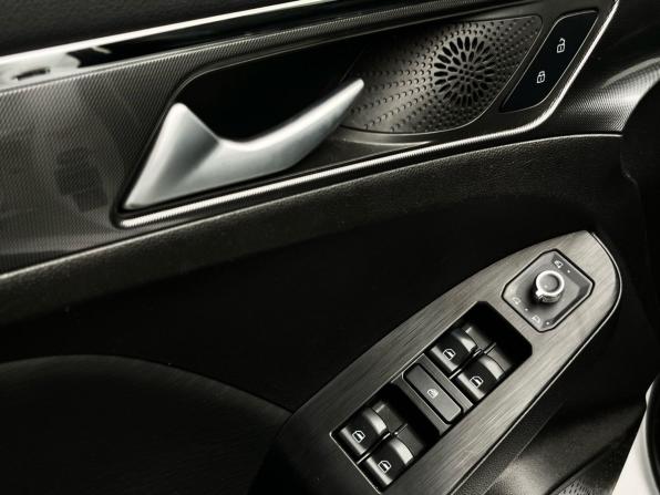 Haval Jolion I Рестайлинг с пробегом 2024 года, цена 2 379 000 рублей, 23600 км, внедорожник, Автокод Объявления