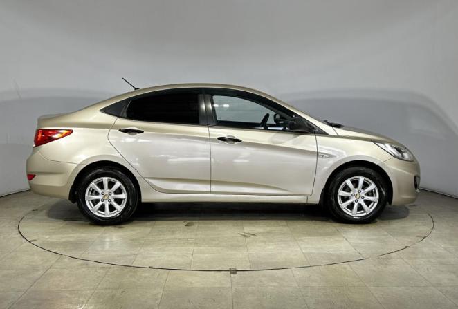 Hyundai Solaris I с пробегом 2011 года, цена 625 000 рублей, 278761 км, седан, Автокод Объявления