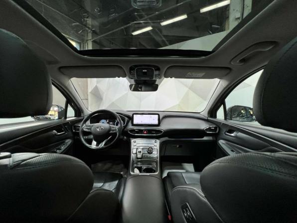 Hyundai Santa Fe IV Рестайлинг с пробегом 2022 года, цена 3 798 000 рублей, 84045 км, внедорожник, Автокод Объявления