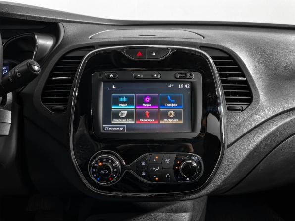 Renault Kaptur I с пробегом 2018 года, цена 1 490 000 рублей, 60512 км, внедорожник, Автокод Объявления