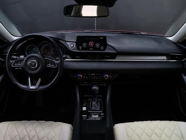 Mazda 6 III (GJ) Рестайлинг 2 с пробегом 2019 года, цена 2 380 000 рублей, 53414 км, седан, Автокод Объявления