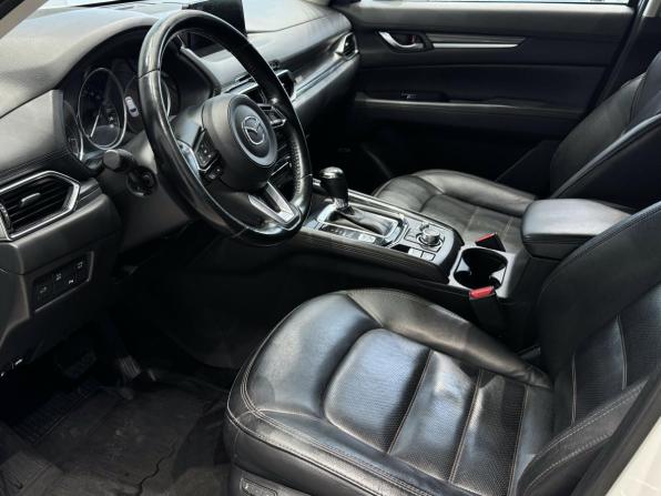 Mazda CX-5 II с пробегом 2018 года, цена 2 799 000 рублей, 95779 км, внедорожник, Автокод Объявления