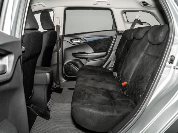 Honda Shuttle II с пробегом 2015 года, цена 1 279 500 рублей, 50300 км, универсал, Автокод Объявления