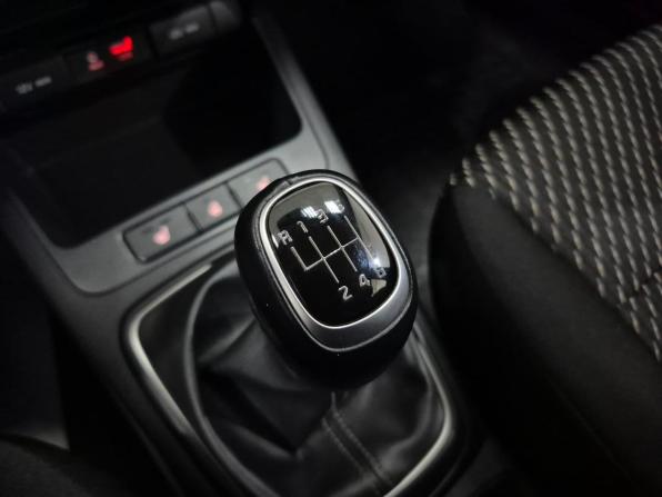 Kia Rio IV с пробегом 2018 года, цена 1 480 000 рублей, 63234 км, хэтчбек, Автокод Объявления