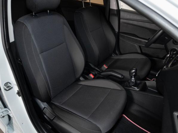 Hyundai Solaris II с пробегом 2018 года, цена 1 048 000 рублей, 153704 км, седан, Автокод Объявления