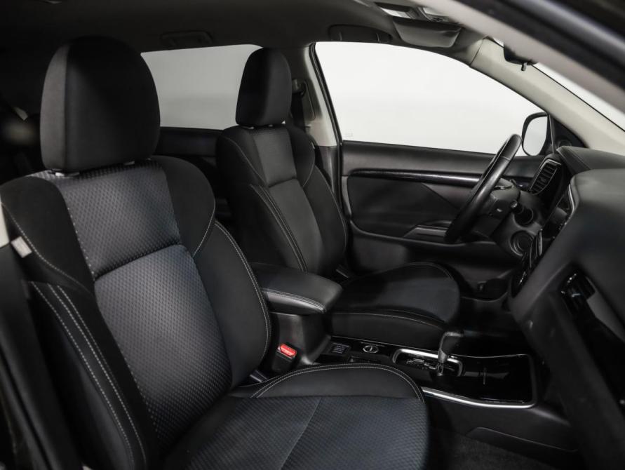 Mitsubishi Outlander III Рестайлинг 3 Санкт-Петербург  - изображение 25