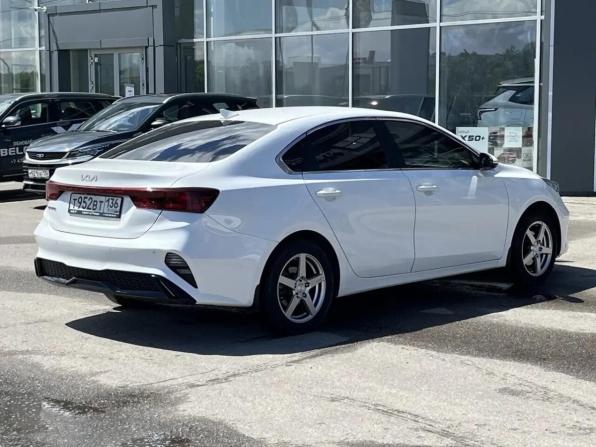 Kia Cerato IV Рестайлинг с пробегом 2021 года, цена 1 898 000 рублей, 98540 км, седан, Автокод Объявления