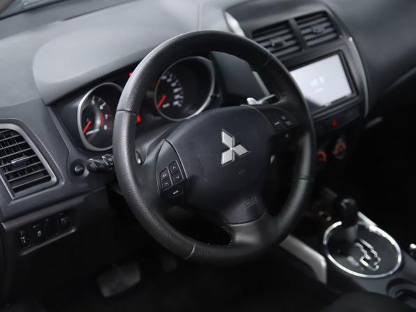 Mitsubishi ASX I с пробегом 2012 года, цена 720 000 рублей, 296509 км, внедорожник, Автокод Объявления