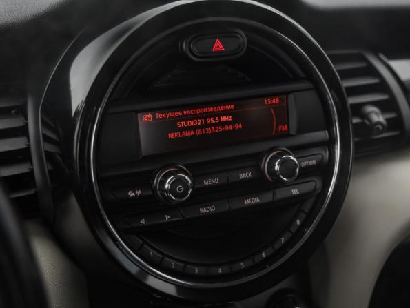 Mini Hatch III (F55/F56) с пробегом 2016 года, цена 1 449 000 рублей, 156801 км, хэтчбек, Автокод Объявления