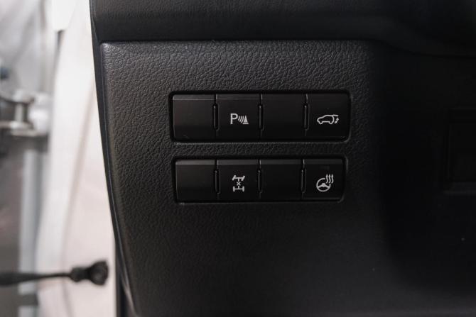 Lexus NX I с пробегом 2016 года, цена 3 009 000 рублей, 167000 км, внедорожник, Автокод Объявления