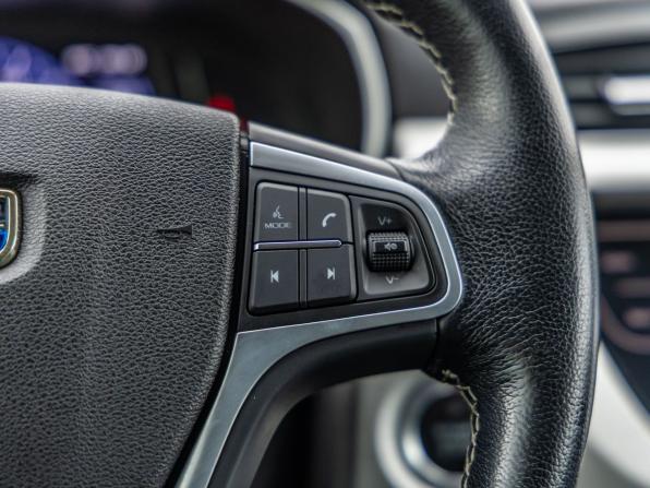 Geely Atlas I с пробегом 2019 года, цена 1 698 000 рублей, 96189 км, внедорожник, Автокод Объявления