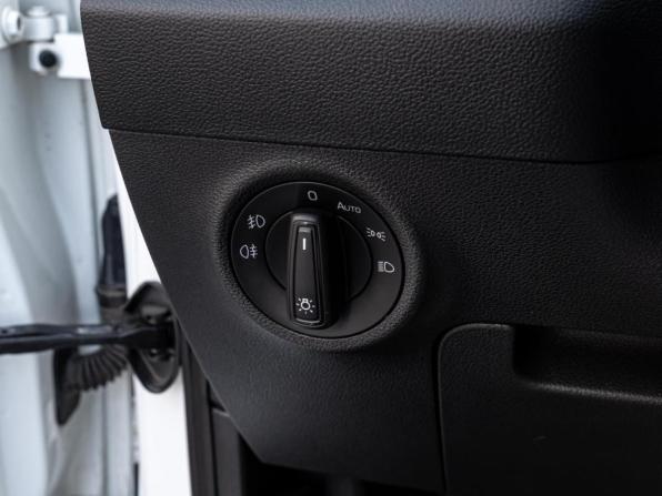 Skoda Karoq I с пробегом 2021 года, цена 2 220 000 рублей, 86068 км, внедорожник, Автокод Объявления