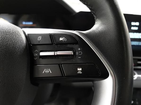 Hyundai Elantra VII (CN7) Рестайлинг с пробегом 2025 года, цена 2 260 000 рублей, 43794 км, седан, Автокод Объявления
