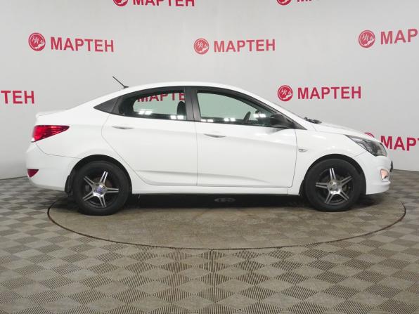 Hyundai Solaris I Рестайлинг с пробегом 2016 года, цена 899 000 рублей, 132796 км, седан, Автокод Объявления