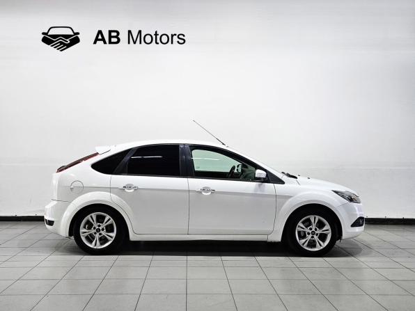 Ford Focus II Рестайлинг с пробегом 2011 года, цена 460 000 рублей, 321000 км, хэтчбек, Автокод Объявления