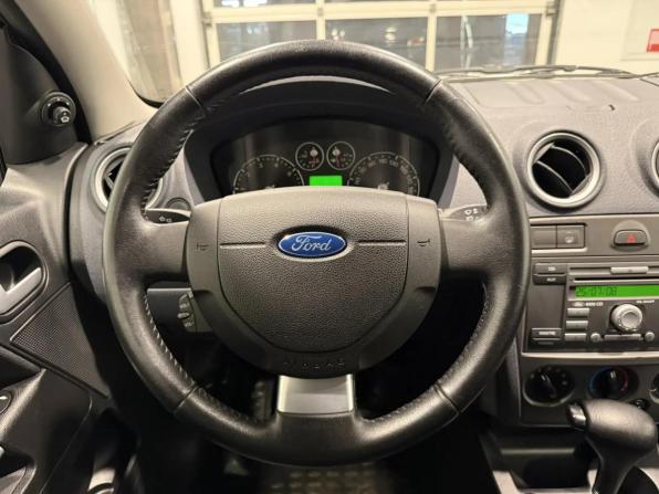 Ford Fusion I Рестайлинг с пробегом 2008 года, цена 720 000 рублей, 98871 км, хэтчбек, Автокод Объявления