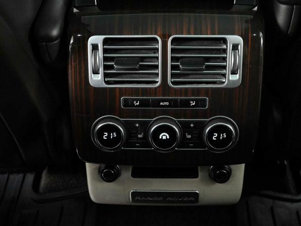 Land Rover Range Rover IV с пробегом 2015 года, цена 3 700 000 рублей, 234428 км, внедорожник, Автокод Объявления