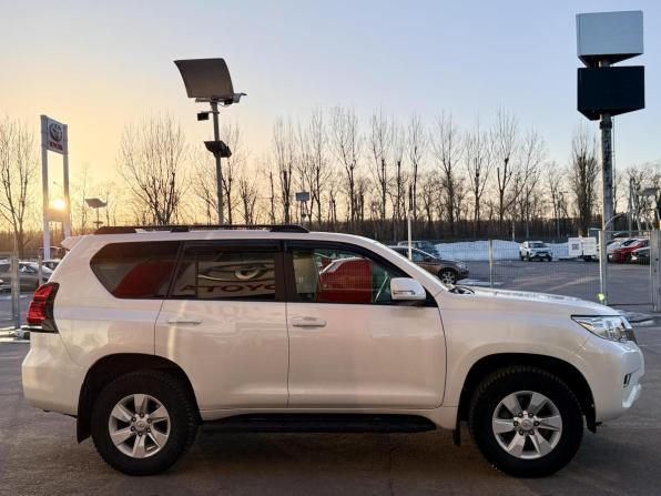 Toyota Land Cruiser Prado 150 Series Рестайлинг 2 с пробегом 2018 года, цена 4 187 000 рублей, 109767 км, внедорожник, Автокод Объявления