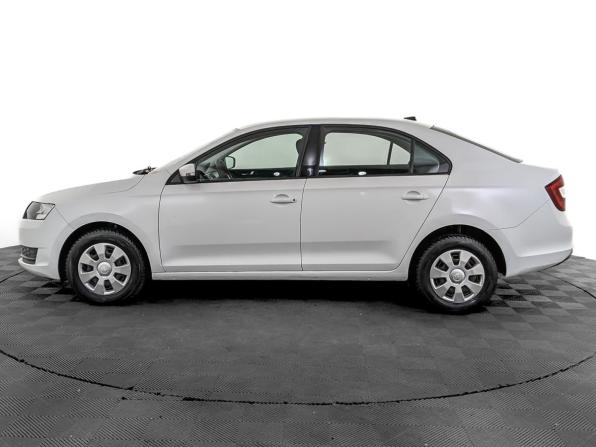 Skoda Rapid I Рестайлинг с пробегом 2019 года, цена 755 000 рублей, 178010 км, лифтбек, Автокод Объявления