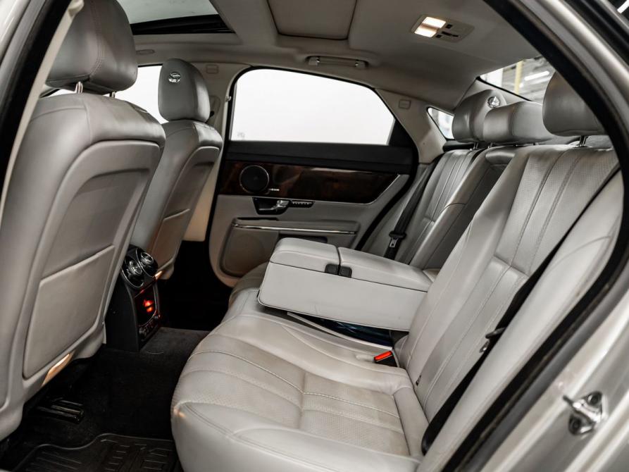 Jaguar XJ IV (X351) Красноярск  - изображение 8