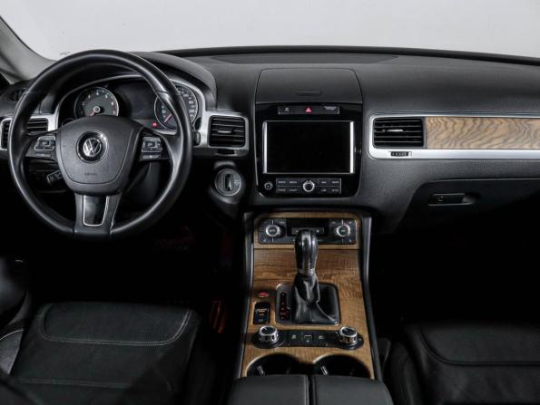 Volkswagen Touareg II с пробегом 2013 года, цена 1 930 000 рублей, 202514 км, внедорожник, Автокод Объявления