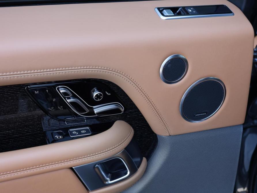 Land Rover Range Rover IV Рестайлинг Москва  - изображение 19