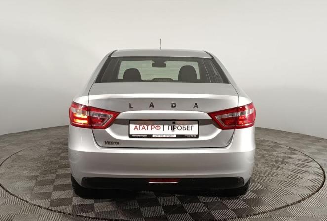 Lada (ВАЗ) Vesta I с пробегом 2018 года, цена 690 000 рублей, 118180 км, седан, Автокод Объявления