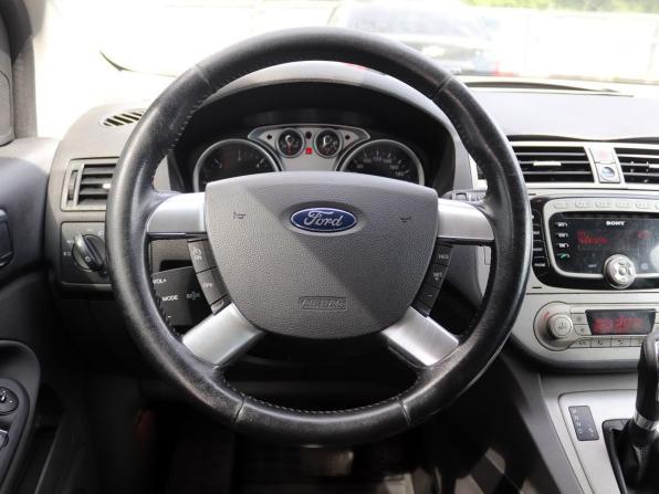Ford Kuga I с пробегом 2012 года, цена 786 000 рублей, 190000 км, внедорожник, Автокод Объявления