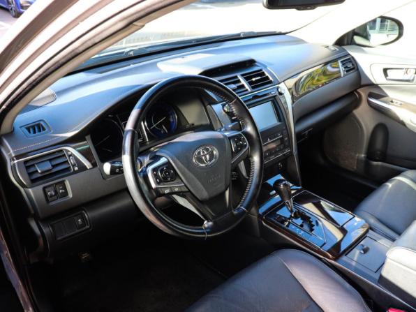 Toyota Camry VII (XV50) Рестайлинг с пробегом 2015 года, цена 1 694 000 рублей, 140693 км, седан, Автокод Объявления