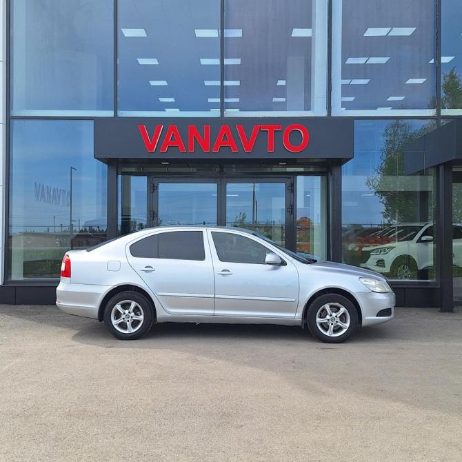 Skoda Octavia II (A5) Рестайлинг Азнакаево  - изображение 5