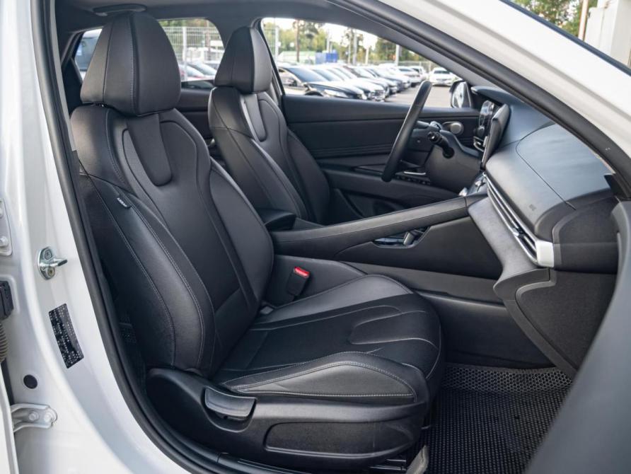 Hyundai Elantra VII (CN7) Рестайлинг Краснодар  - изображение 8