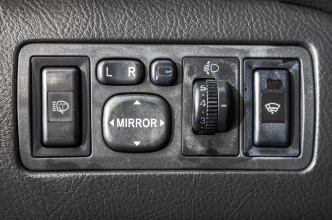 Toyota Avensis II с пробегом 2005 года, цена 739 000 рублей, 243000 км, седан, Автокод Объявления