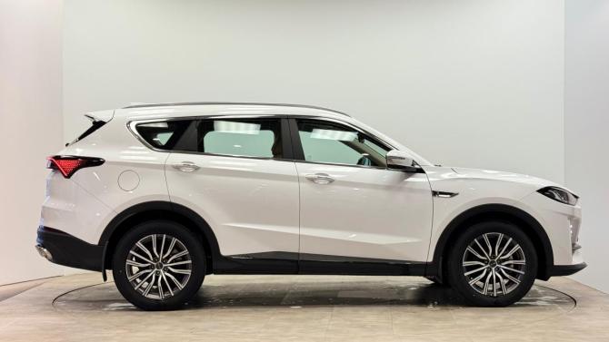 JETOUR X70+ I Рестайлинг с пробегом 2024 года, цена 2 725 000 рублей, 1742 км, внедорожник, Автокод Объявления