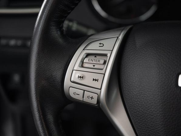 Nissan Qashqai II с пробегом 2018 года, цена 1 800 500 рублей, 66050 км, внедорожник, Автокод Объявления