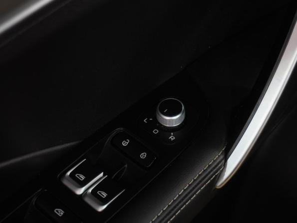 Geely Coolray I с пробегом 2023 года, цена 1 799 000 рублей, 52698 км, внедорожник, Автокод Объявления