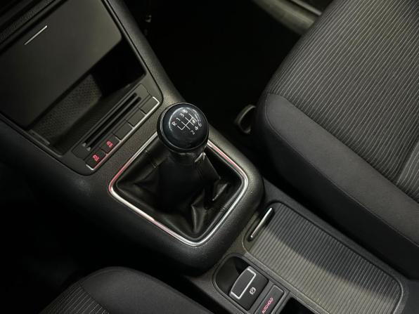Volkswagen Tiguan I Рестайлинг с пробегом 2011 года, цена 890 000 рублей, 260000 км, внедорожник, Автокод Объявления