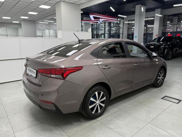 Hyundai Solaris II с пробегом 2018 года, цена 1 149 000 рублей, 132000 км, седан, Автокод Объявления