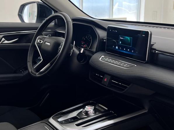Haval Jolion I Рестайлинг с пробегом 2025 года, цена 2 265 000 рублей, 16741 км, внедорожник, Автокод Объявления