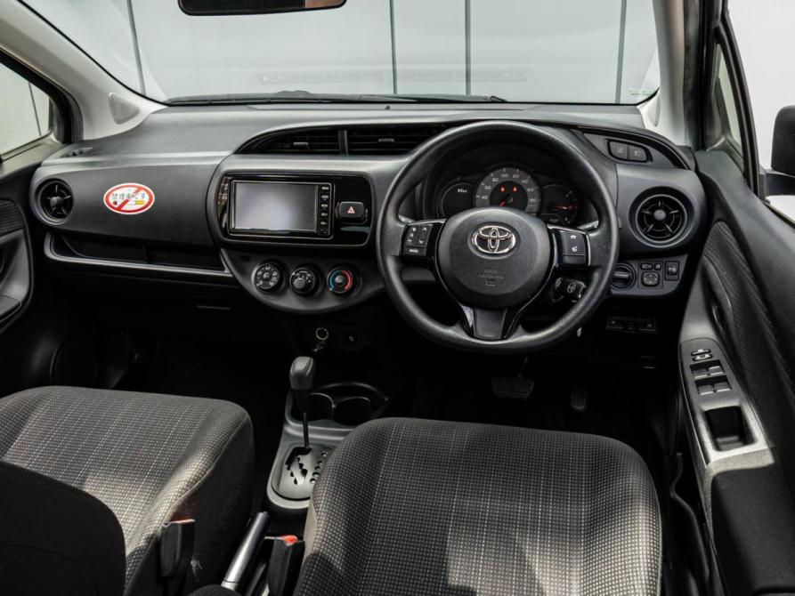 Toyota Vitz III (XP130) Рестайлинг 2 Краснодар  - изображение 6