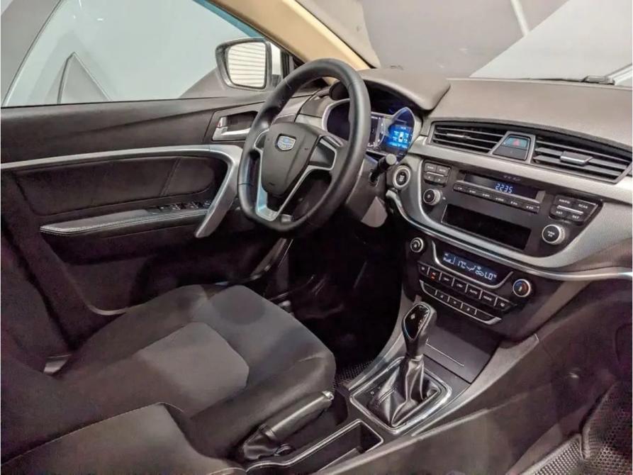 Geely Emgrand 7 I Рестайлинг Пермь  - изображение 15