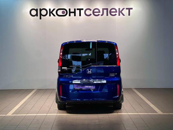 Honda Stepwgn V с пробегом 2015 года, цена 1 603 000 рублей, 149169 км, минивэн, Автокод Объявления