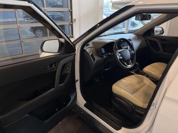 Hyundai Creta I Рестайлинг с пробегом 2021 года, цена 1 730 000 рублей, 68244 км, внедорожник, Автокод Объявления