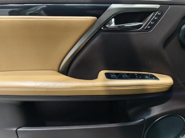 Lexus RX IV с пробегом 2018 года, цена 3 775 000 рублей, 259916 км, внедорожник, Автокод Объявления