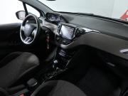 Peugeot 2008 I Москва  - изображение 29