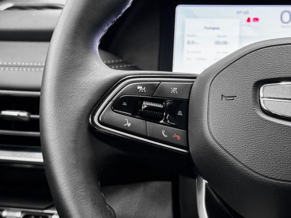 Geely Okavango I Рестайлинг с пробегом 2024 года, цена 3 459 900 рублей, 1199 км, внедорожник, Автокод Объявления