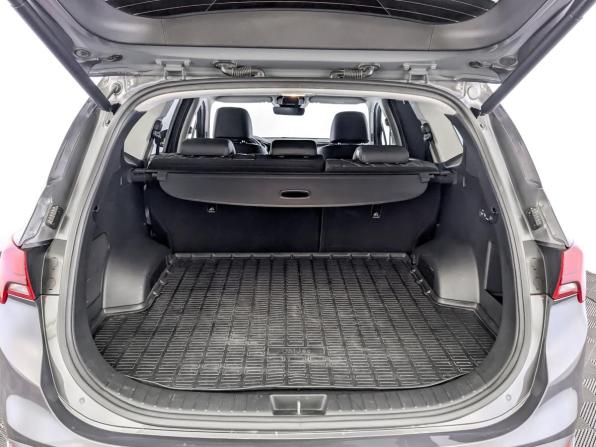 Hyundai Santa Fe IV Рестайлинг с пробегом 2022 года, цена 4 355 000 рублей, 43861 км, внедорожник, Автокод Объявления